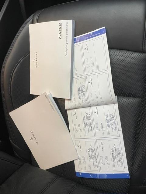 Maserati Ghibli L4 330 CV MHEV Gransport