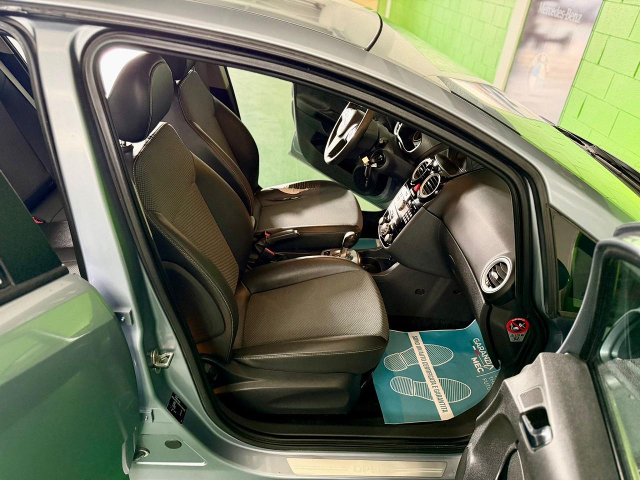 Opel Corsa 1.2 5 porte Easytronic Cosmo