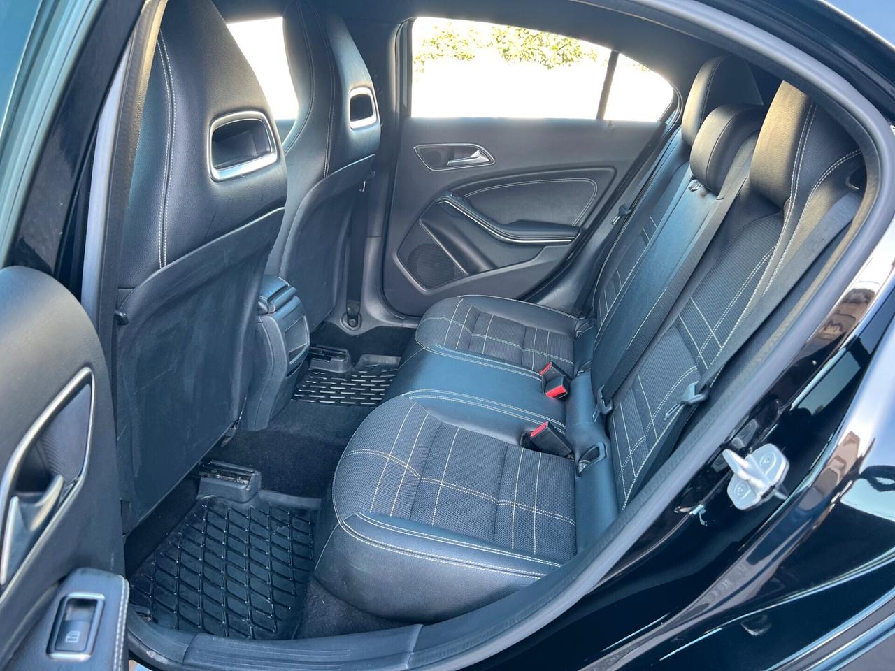 Mercedes-benz A 180 d 109cv SPORT my16 RESTILYNG!! NAVI/LED PERFETTA