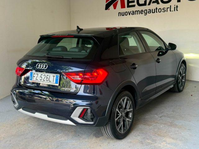 AUDI A1 citycarver 30 TFSI