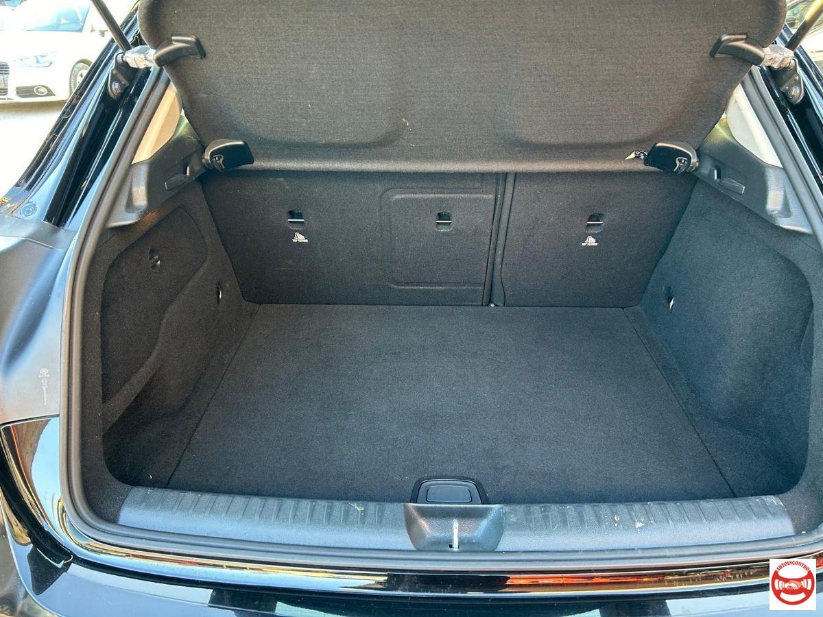 MERCEDES - Classe GLA - GLA 180 d Premium