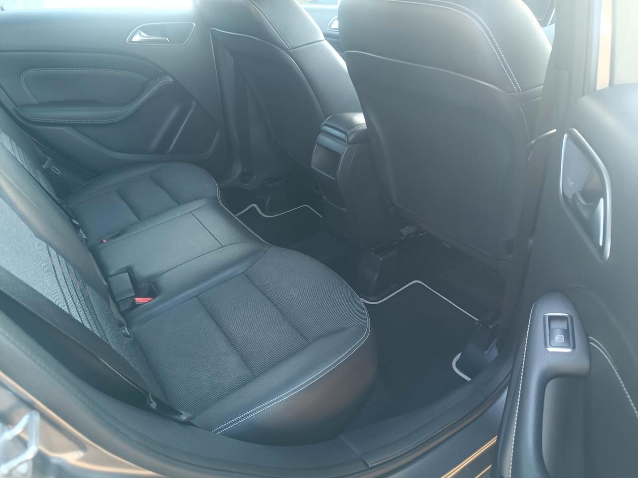 MERCEDES - Classe B - B 180 d Automatic - FINANZIABILE - PERMUTE