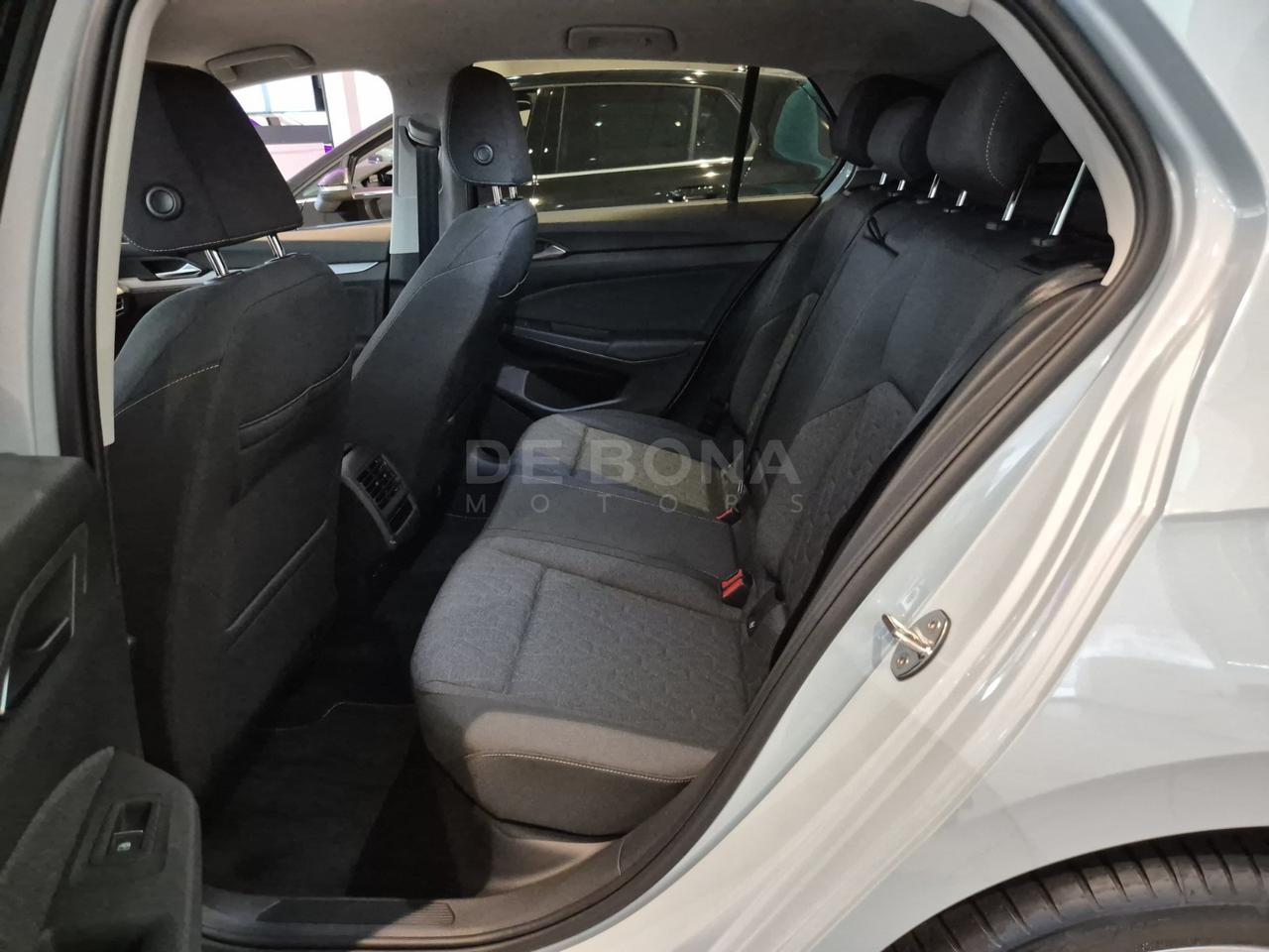 Volkswagen Golf 1.5 etsi life 115cv dsg