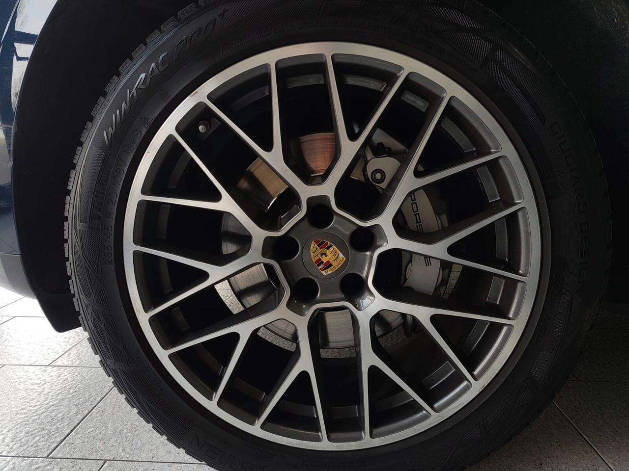 Porsche Macan 3.0 S Diesel SPORT CHRONO