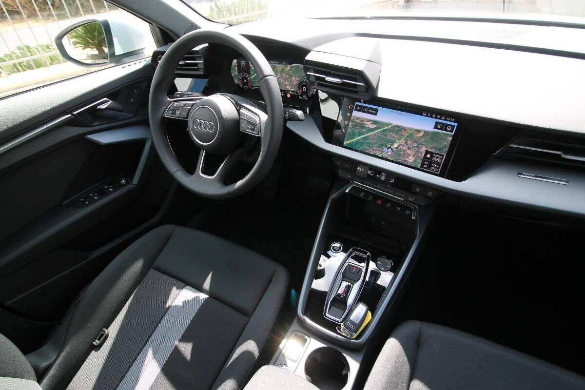 Audi A3 Allstreet 1.5 tfsi mhev Business Advanced 150cv Km0 09.2026