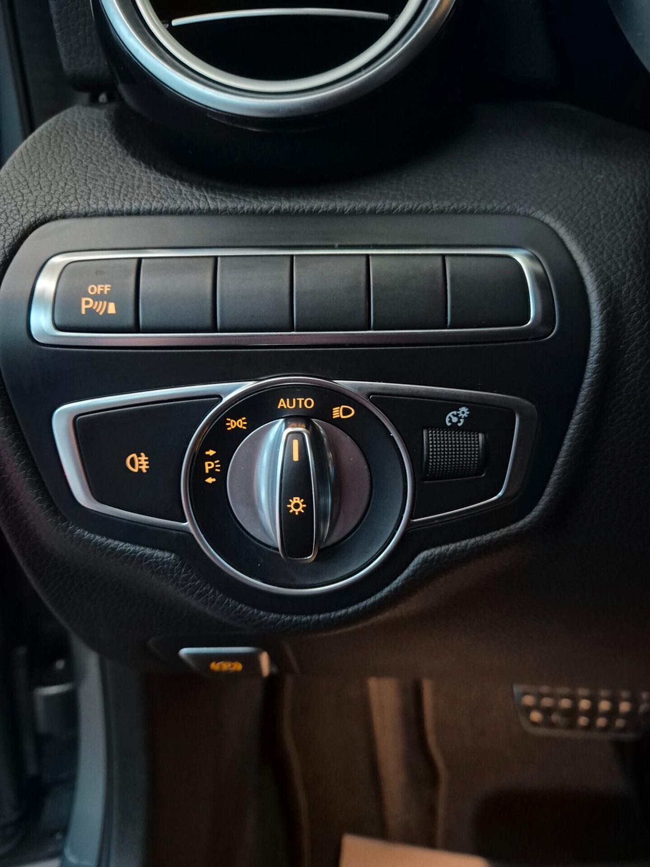 Mercedes-Benz C 43 AMG 4Matic 3.0cc 367cv FullLed Burmester GaranziaFull