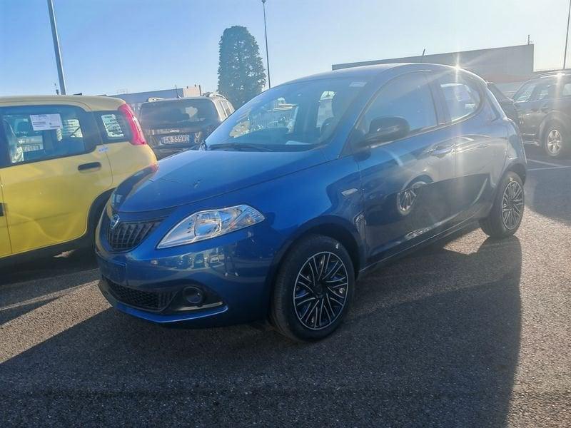 Lancia Ypsilon 1.0 FireFly 5 porte S&S Hybrid Oro