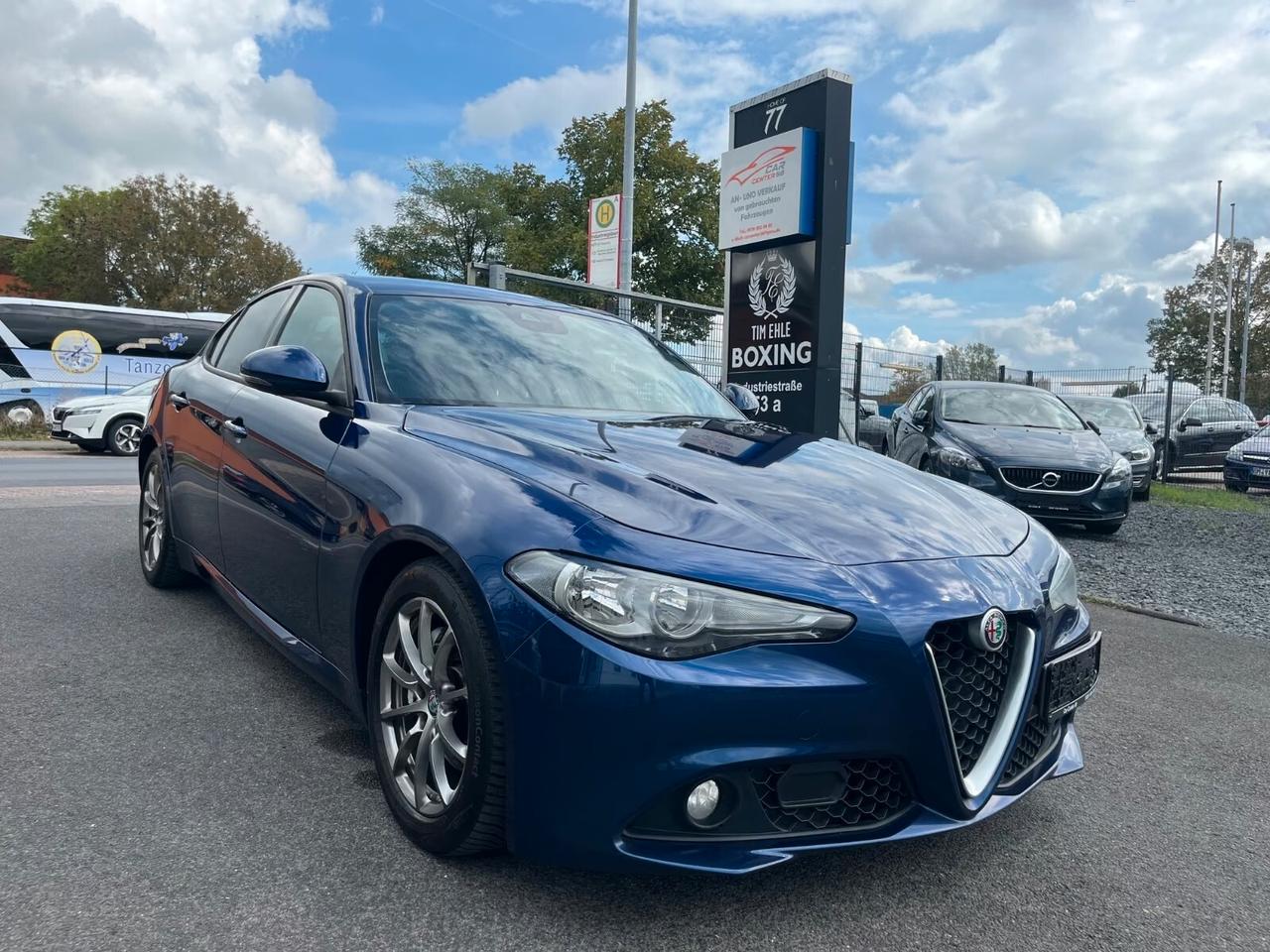 Alfa Romeo Giulia 2.0 Turbo 200 CV AT8 Super