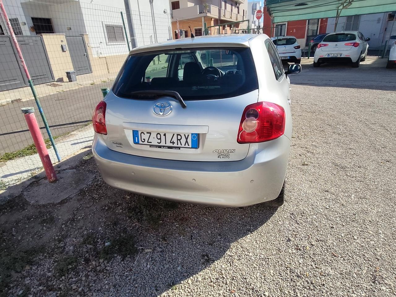 Toyota Auris 1.4 D-4D 5 porte