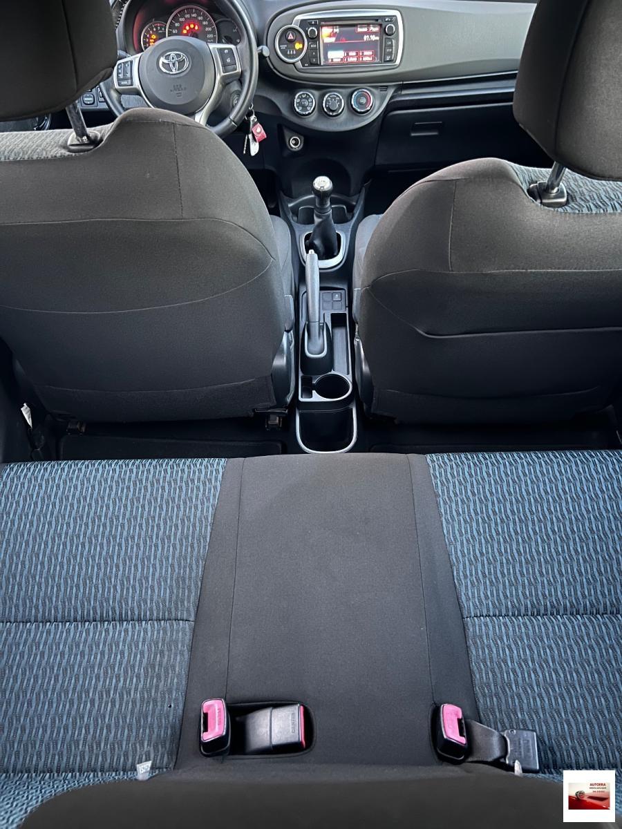 TOYOTA - Yaris - 1.0 5 porte Lounge