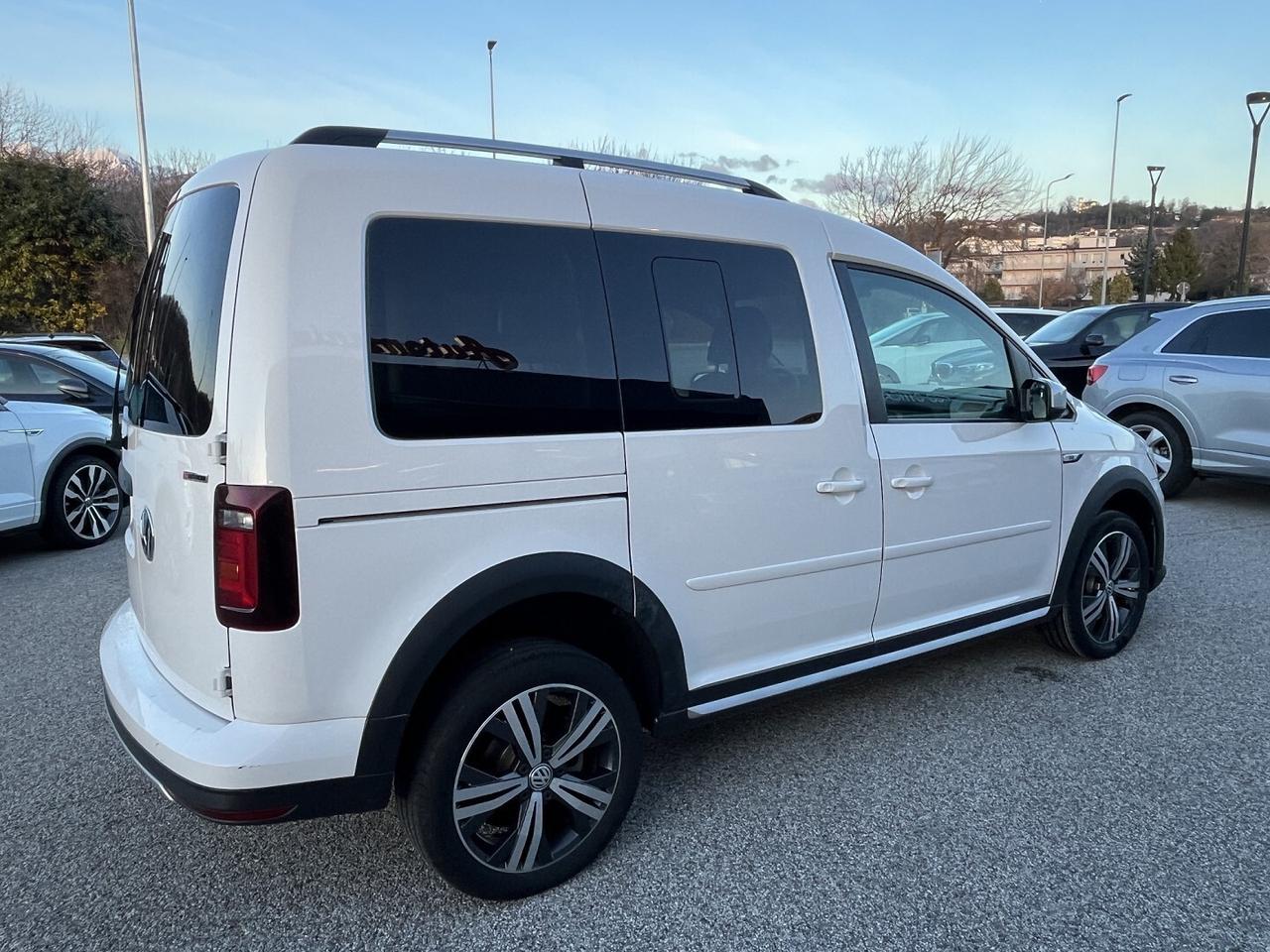 VW CADDY 2000 TDI 122 CV 4X4 ALLTRACK