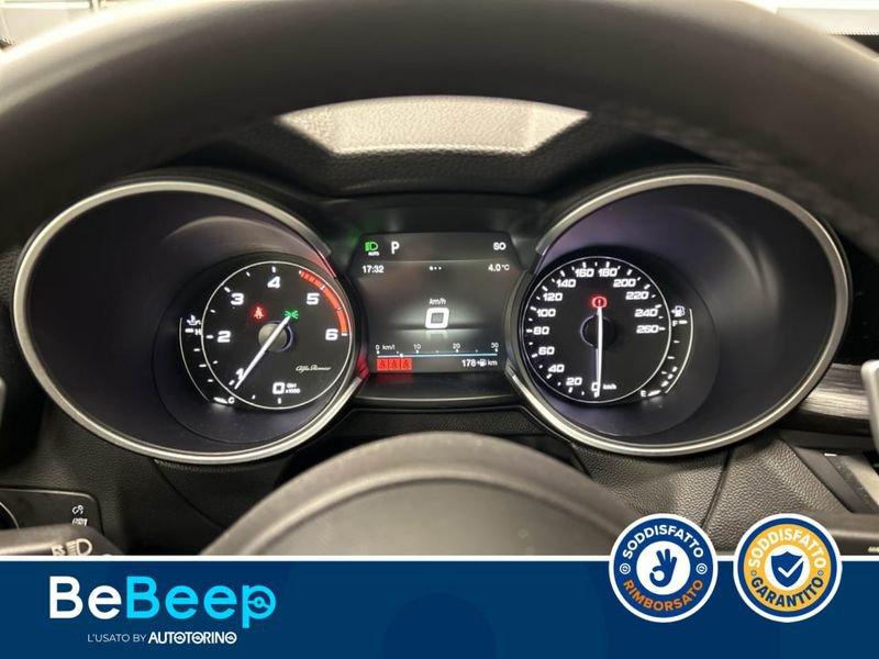 Alfa Romeo Stelvio 2.2 T EXECUTIVE Q4 210CV AUTO