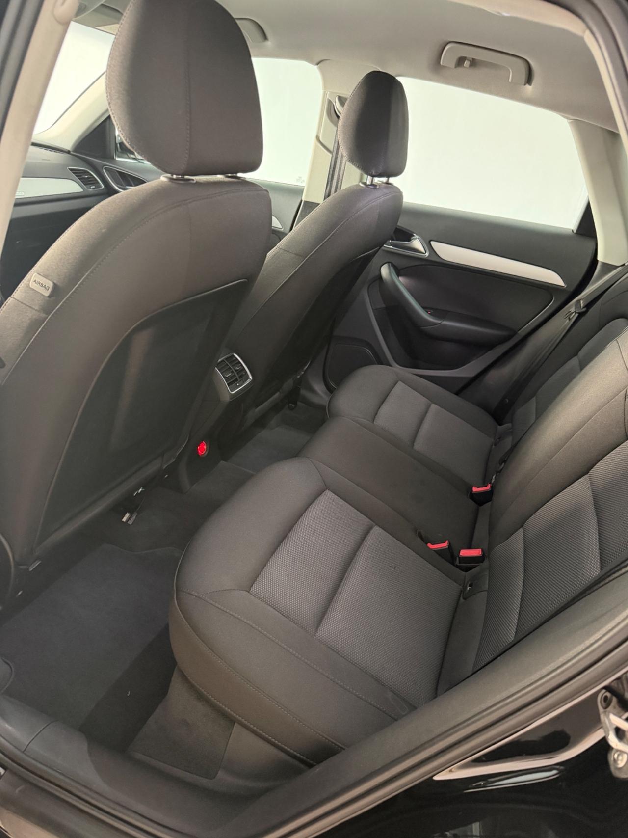 Audi Q3 2.0 TDI 150 CV quattro Sport