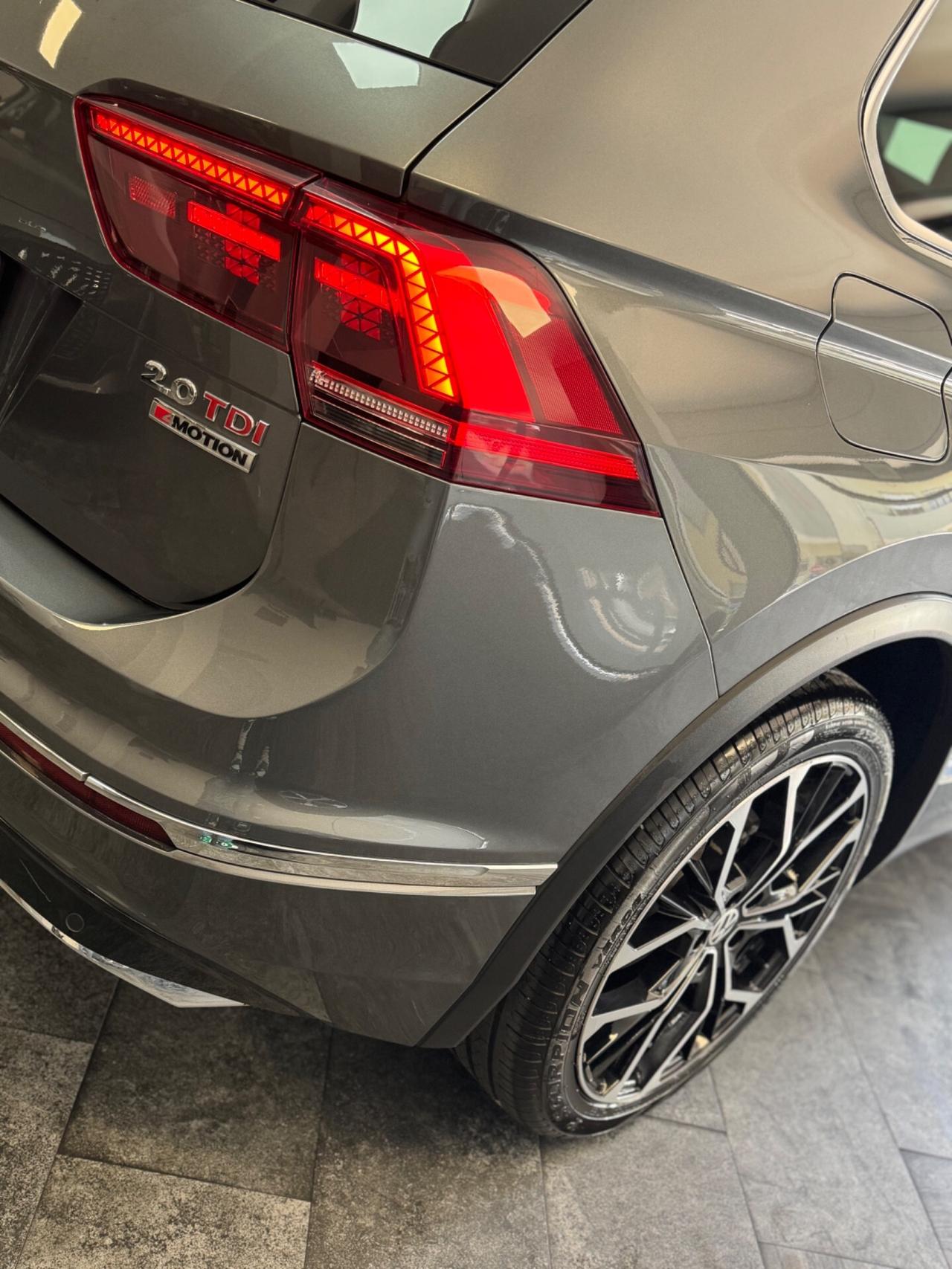 Volkswagen Tiguan 2.0 BiTDI 240 Cv DSG 4MOTION R-Line