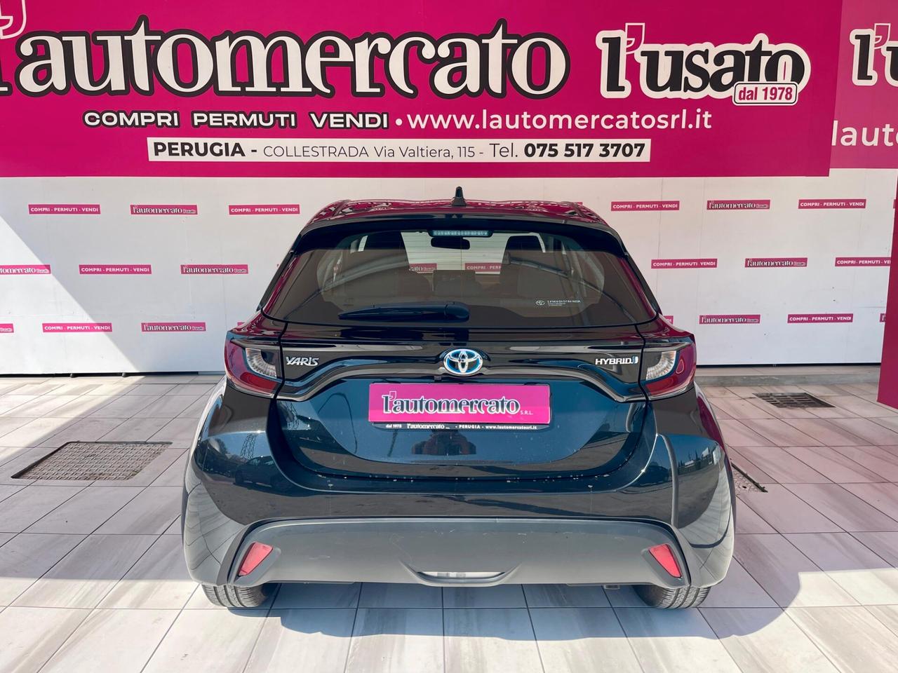 TOYOTA Yaris 4ª serie Yaris 1.5 Hybrid 5 porte...