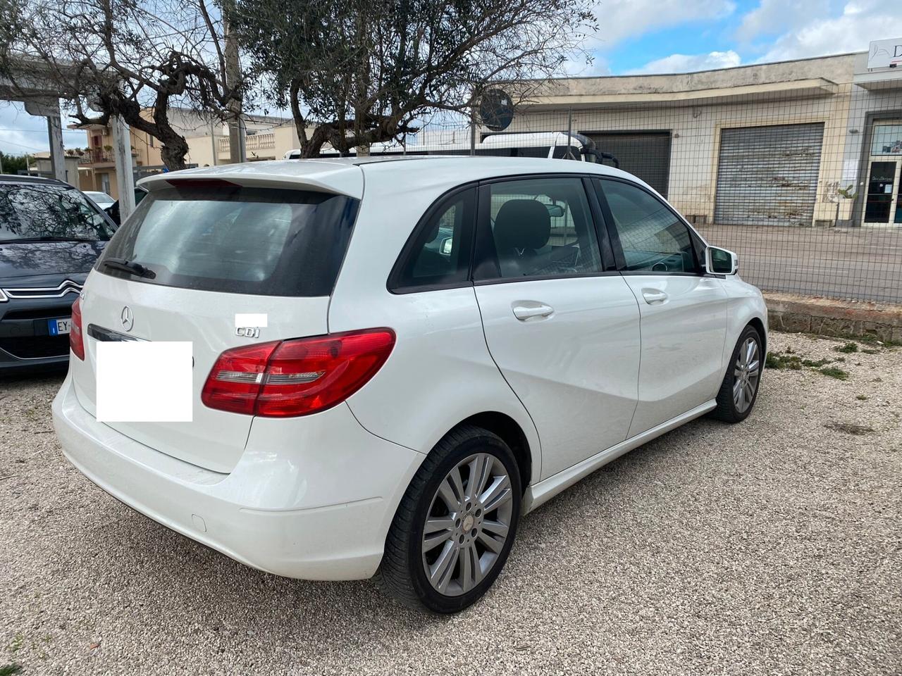 Mercedes-benz B 180 CDI BlueEFFICIENCY Executive