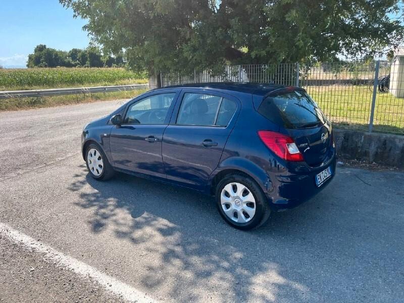 Opel Corsa 1.2 5 porte Metano