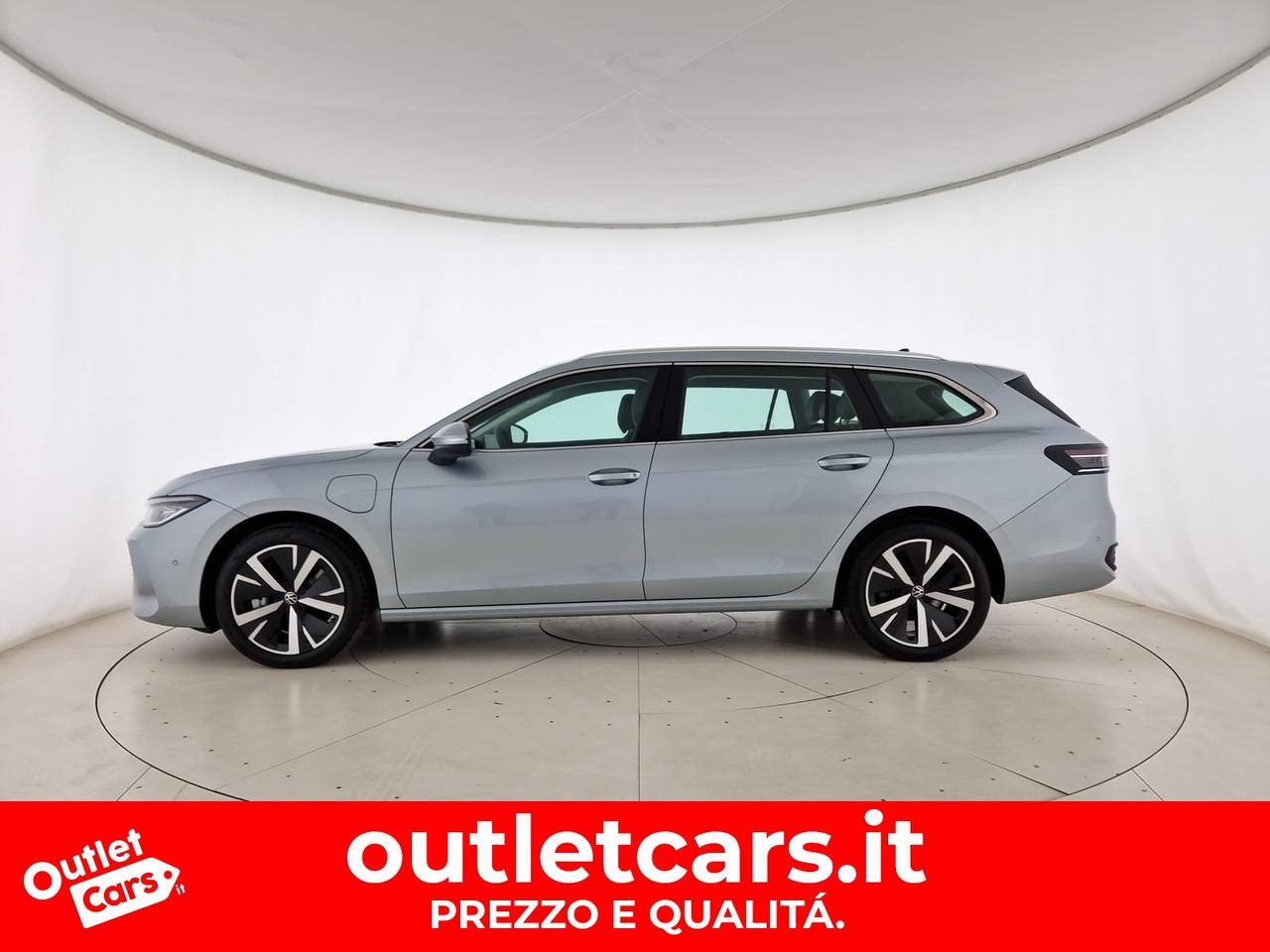 Volkswagen Passat 1.5 tsi ehybrid business 204cv dsg