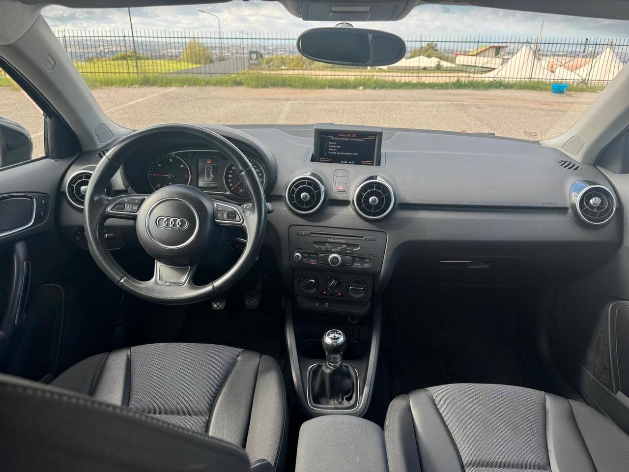 Audi A1 SPB 1.6 TDI 90 CV (NEOPATENTATI)