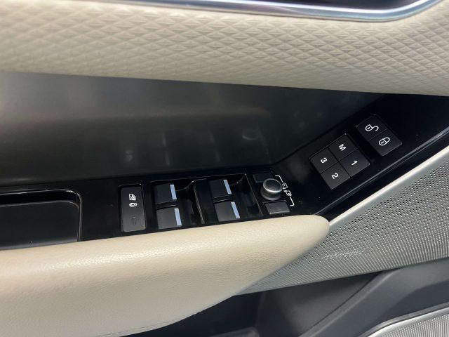 LAND ROVER Range Rover Velar Range Rover Velar 2.0d i4 HSE 240cv