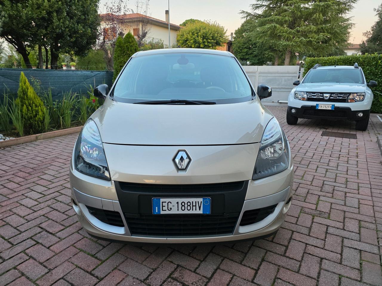 Renault Scenic Scénic X-Mod 1.5 dCi 110CV Attractive