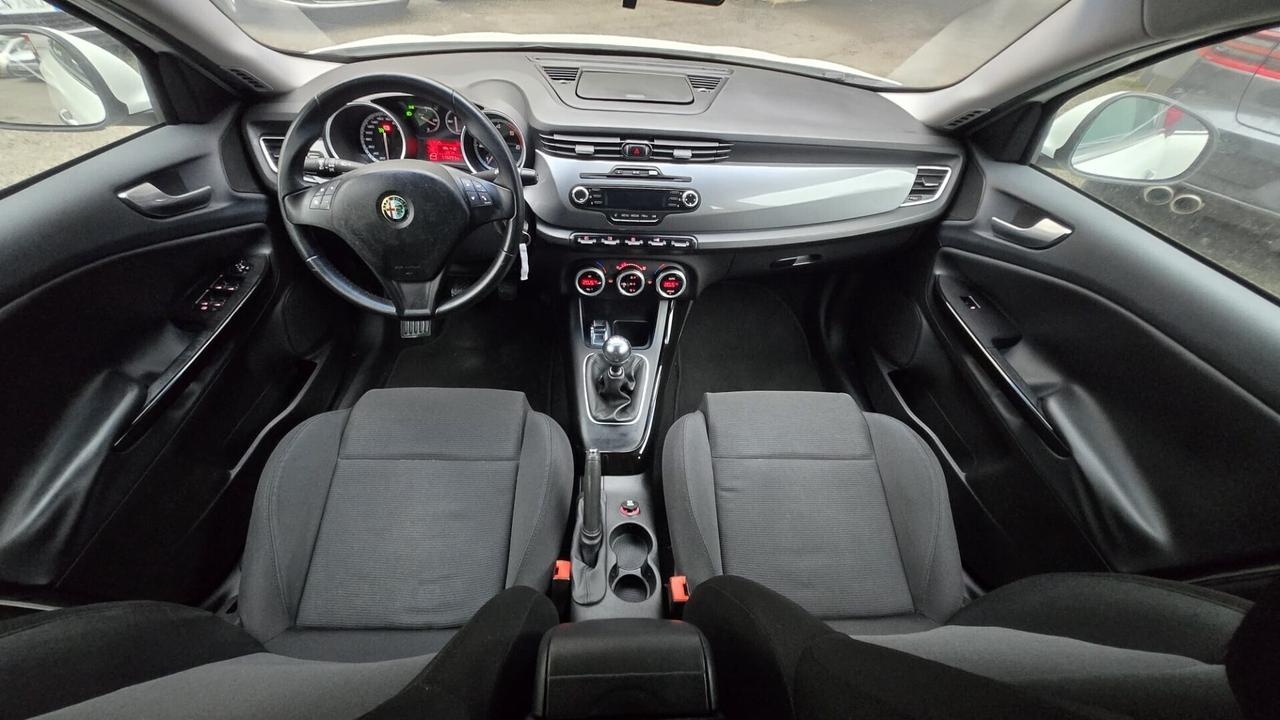 Alfa Romeo Giulietta 1.6 JTDm-2 105 CV Exclusive