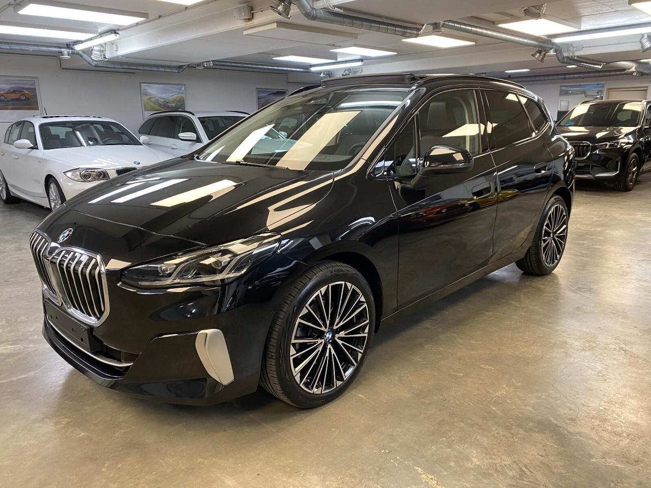 BMW 218i Active Tourer 136cv Luxury Line + tetto *2025