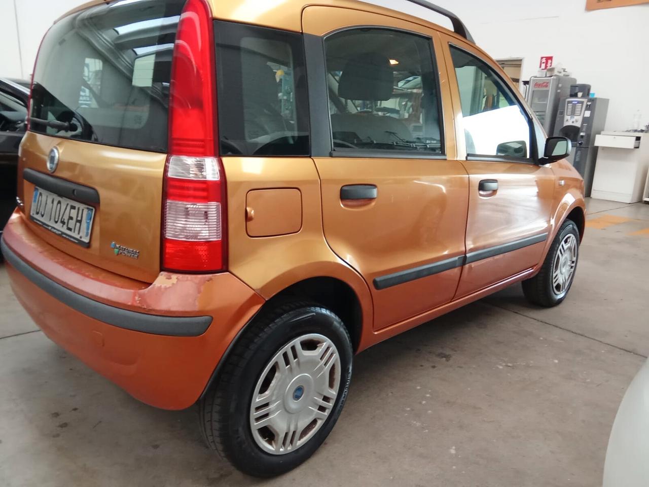 Fiat Panda 1.2 Dynamic Natural Power760kv/ NEOPATENTATI