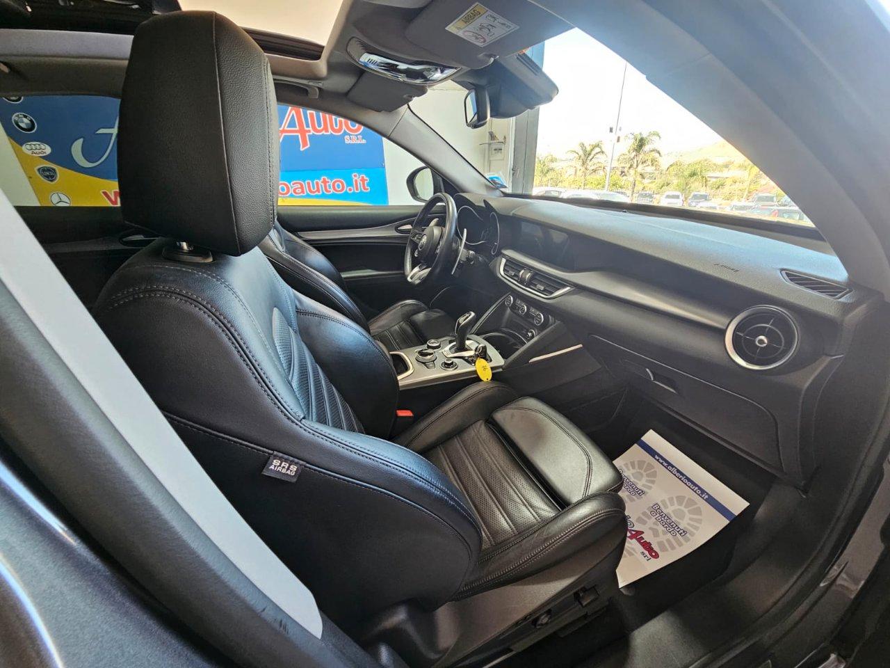 Alfa Romeo Stelvio STELVIO 2.2 VELOCE Q4 210cv auto my19
