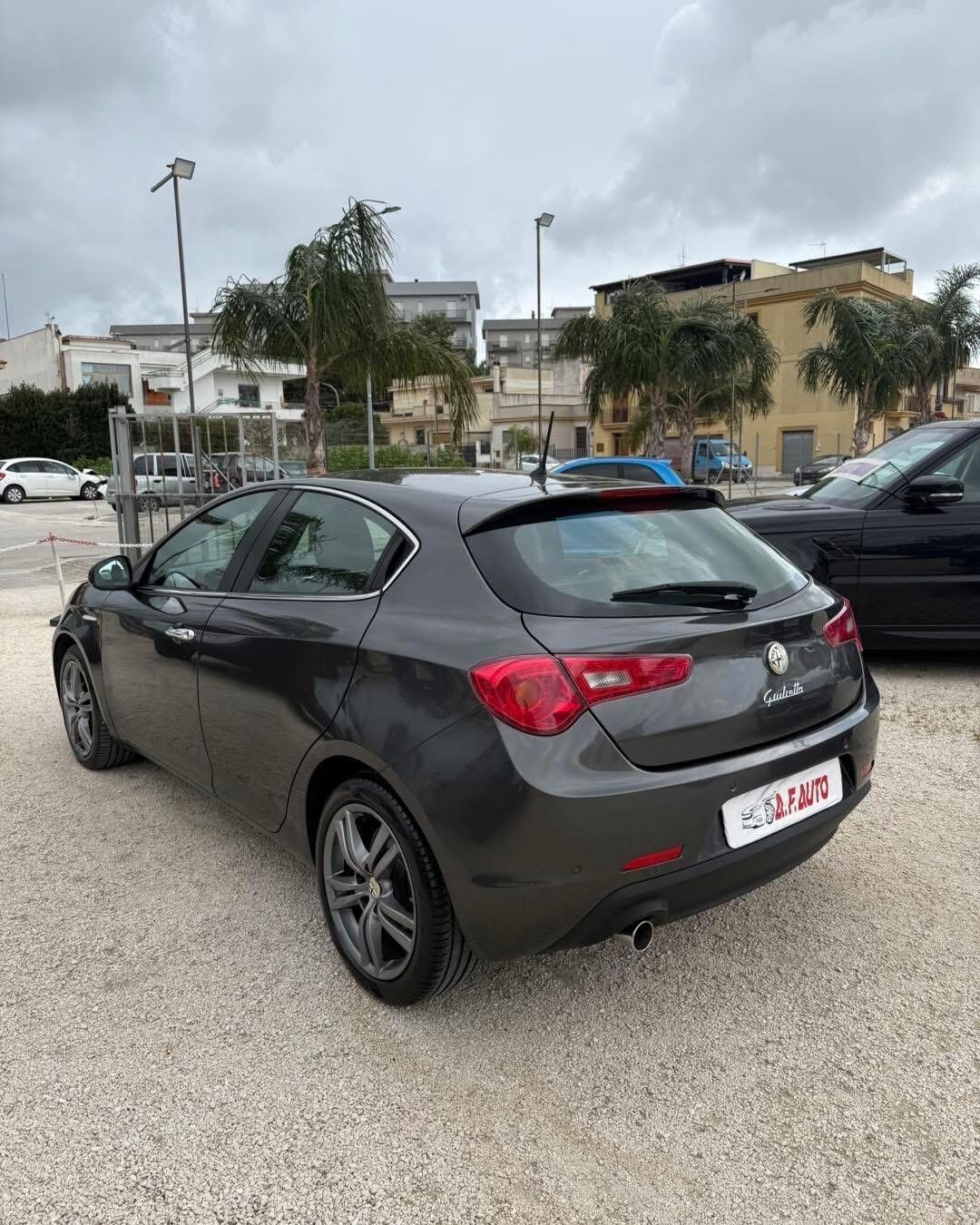 Alfa Romeo Giulietta 1.6 JTDm-2 105 CV Distinctive