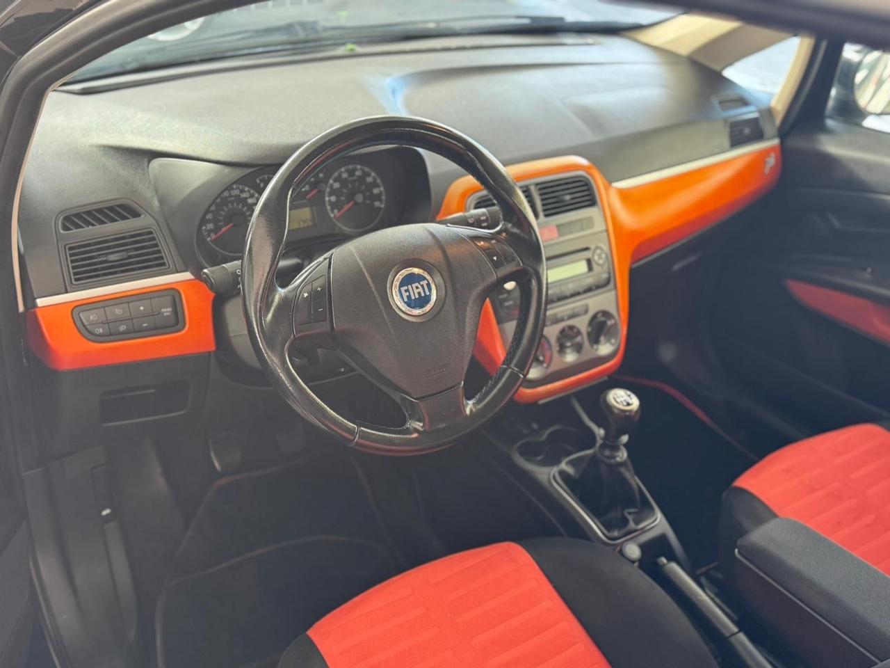 Fiat Grande Punto 1.4 BENZINA OK NEOPATENTATI