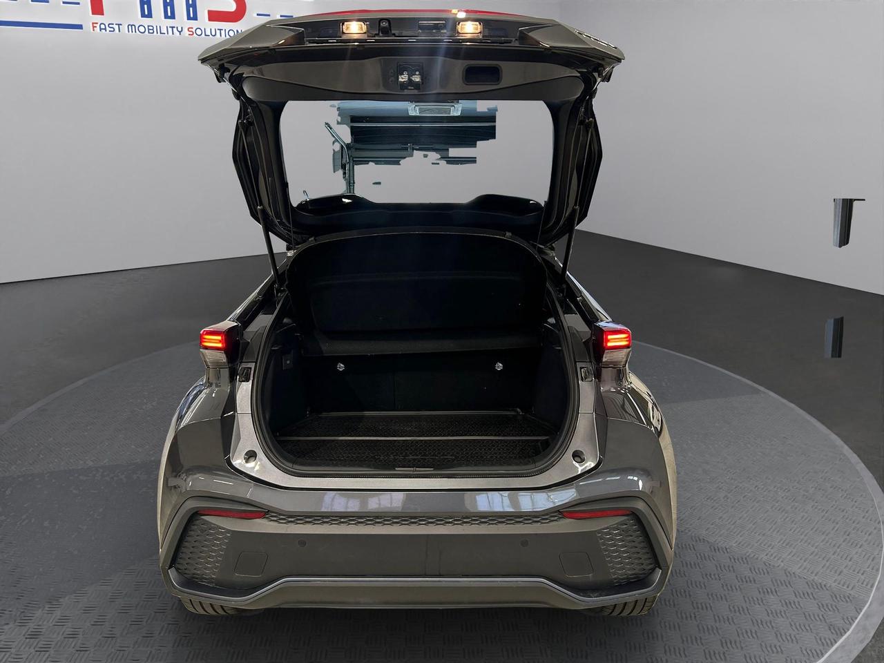 Toyota C-HR 2.0 phev Trend fwd e-cvt