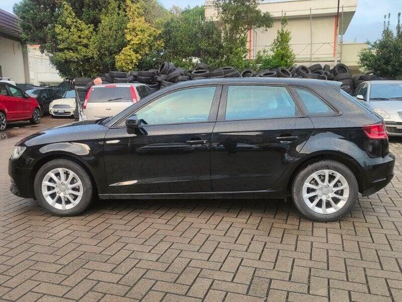 Audi A3 A3 SPB 1.6 TDI clean diesel Attraction