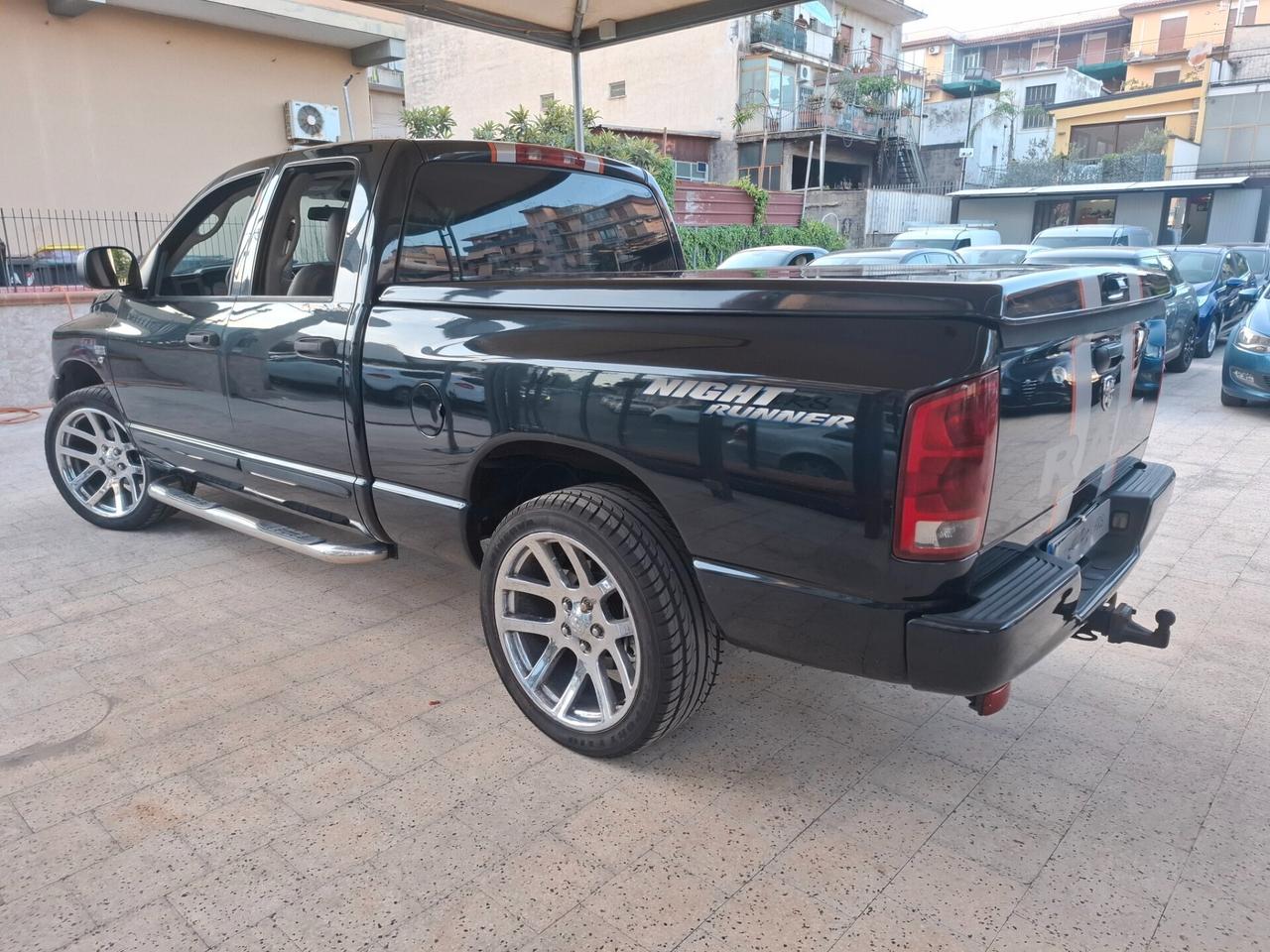 Dodge RAM 1500 5.7 V8 GPL