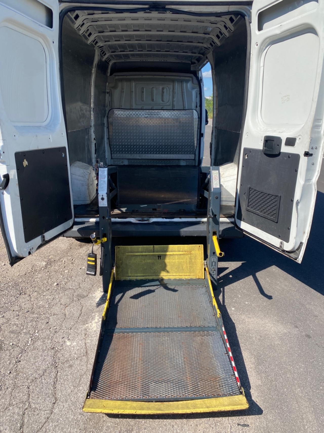 Fiat Ducato Fiat tetto alto passo lungo con pedana