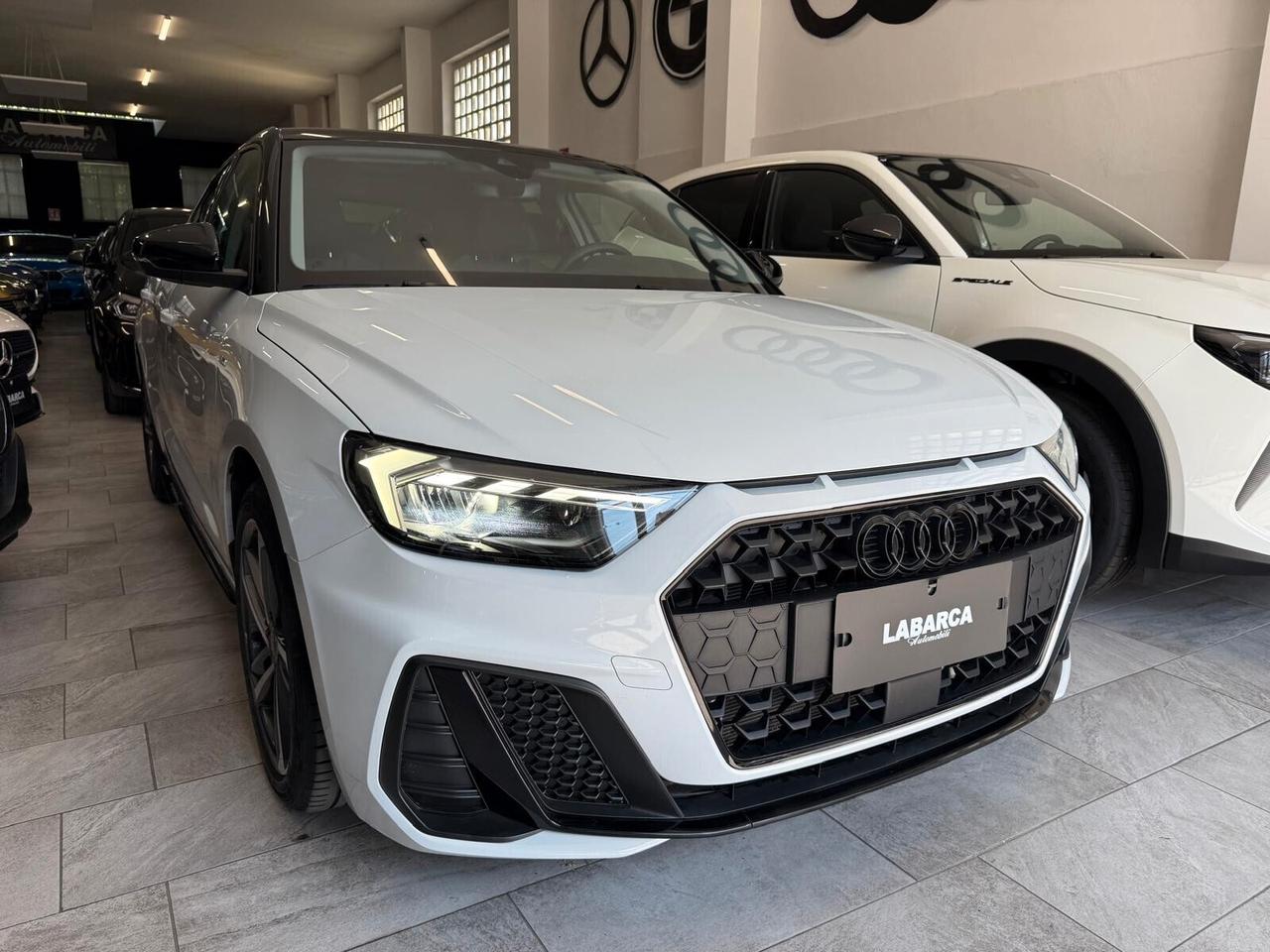 Audi A1 SPB 30 TFSI Identity Black