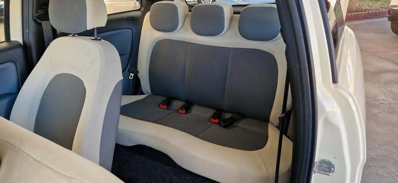 Lancia Ypsilon 1.2 Oro Plus