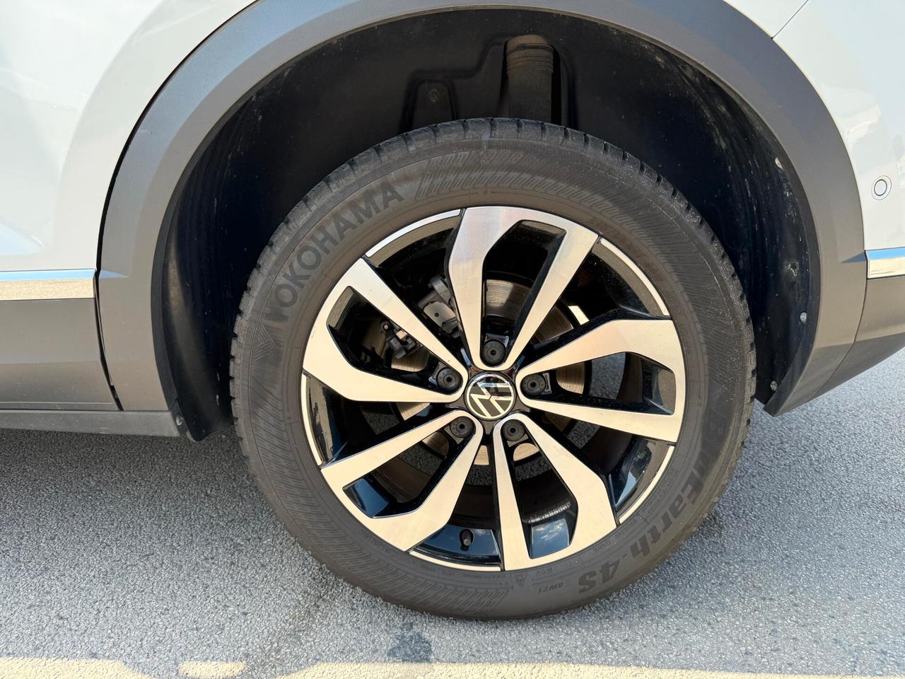 Volkswagen T-Roc 1.5 TSI ACT DSG R-Line