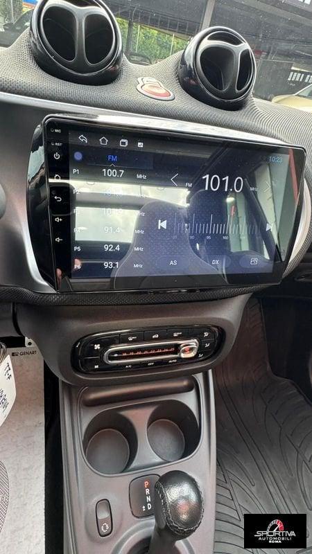 smart fortwo RATA MENSILE 229,00 EURO fortwo 70 1.0 twinamic cabrio Passion