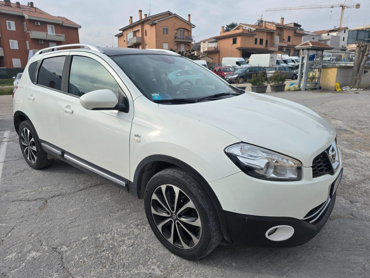 Nissan Qashqai 2.0 dCi DPF Tekna