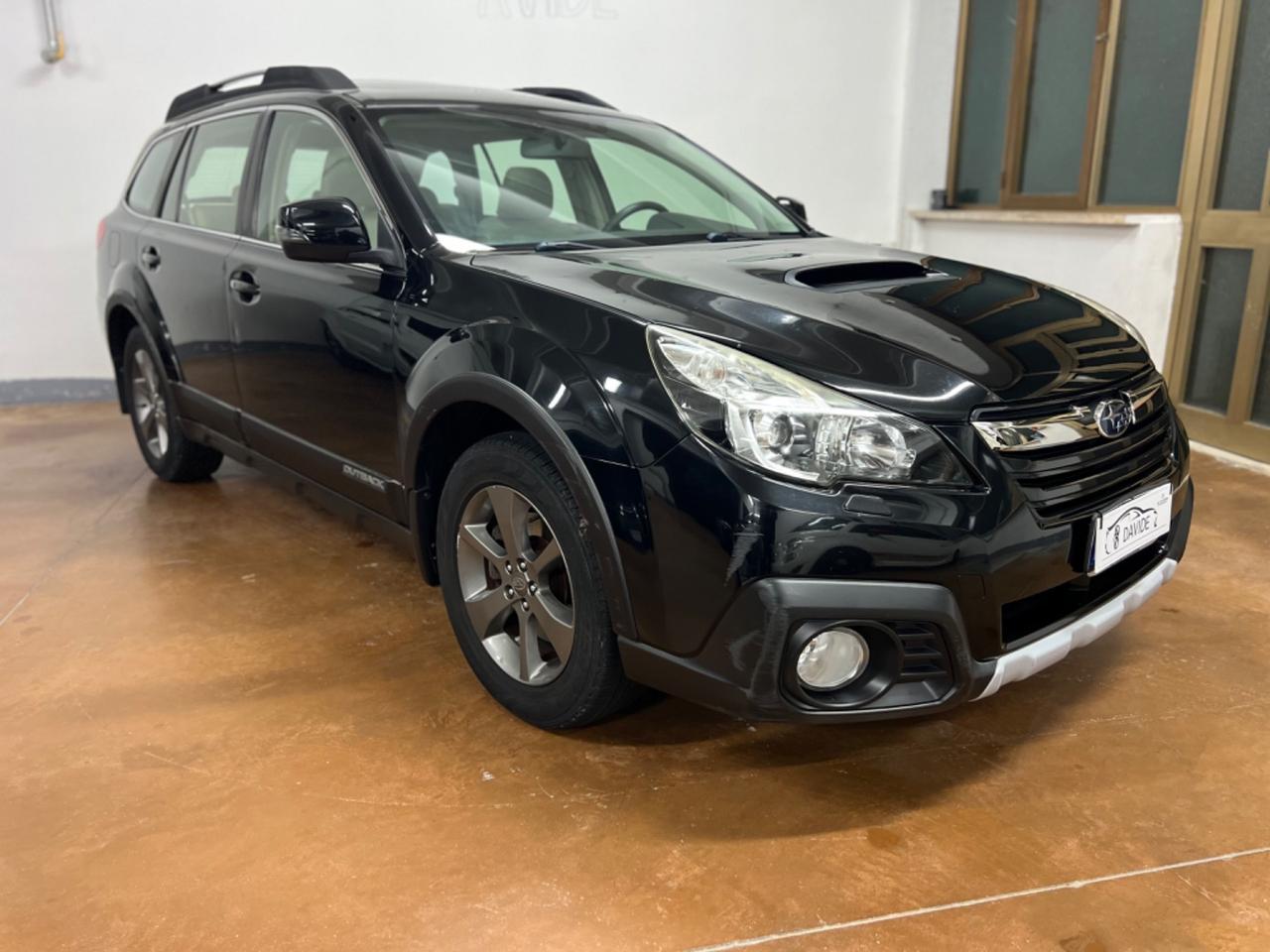 Subaru OUTBACK 2.0D Lineartronic Exclusive