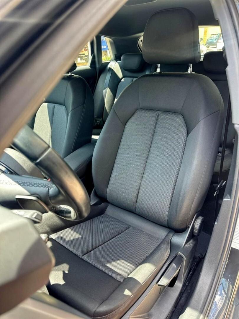 AUDIA3SPB35TDIStronic