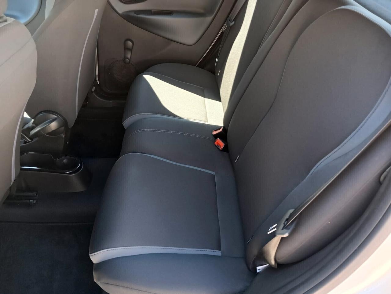 Lancia Ypsilon 1.3 MJT 16V 95 CV 5 porte S&S Silver