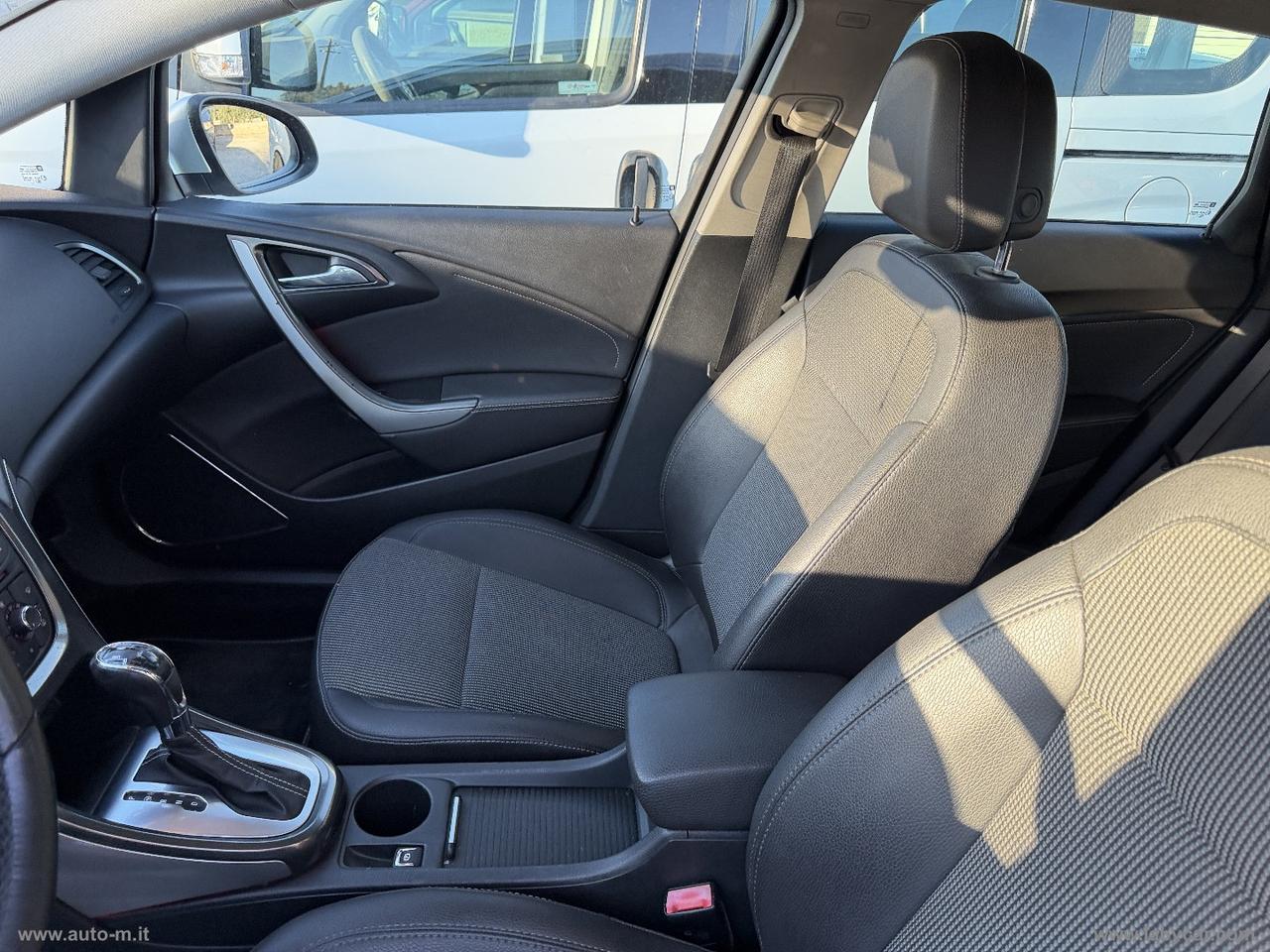OPEL Astra 2.0 CDTI 165 CV ST aut. Cosmo