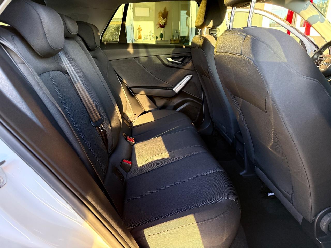 Audi Q2 30 TDI S tronic Business