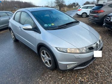 Honda Civic 1.8 i-VTEC 5p. Exclusive LH i-P benzina/GPL