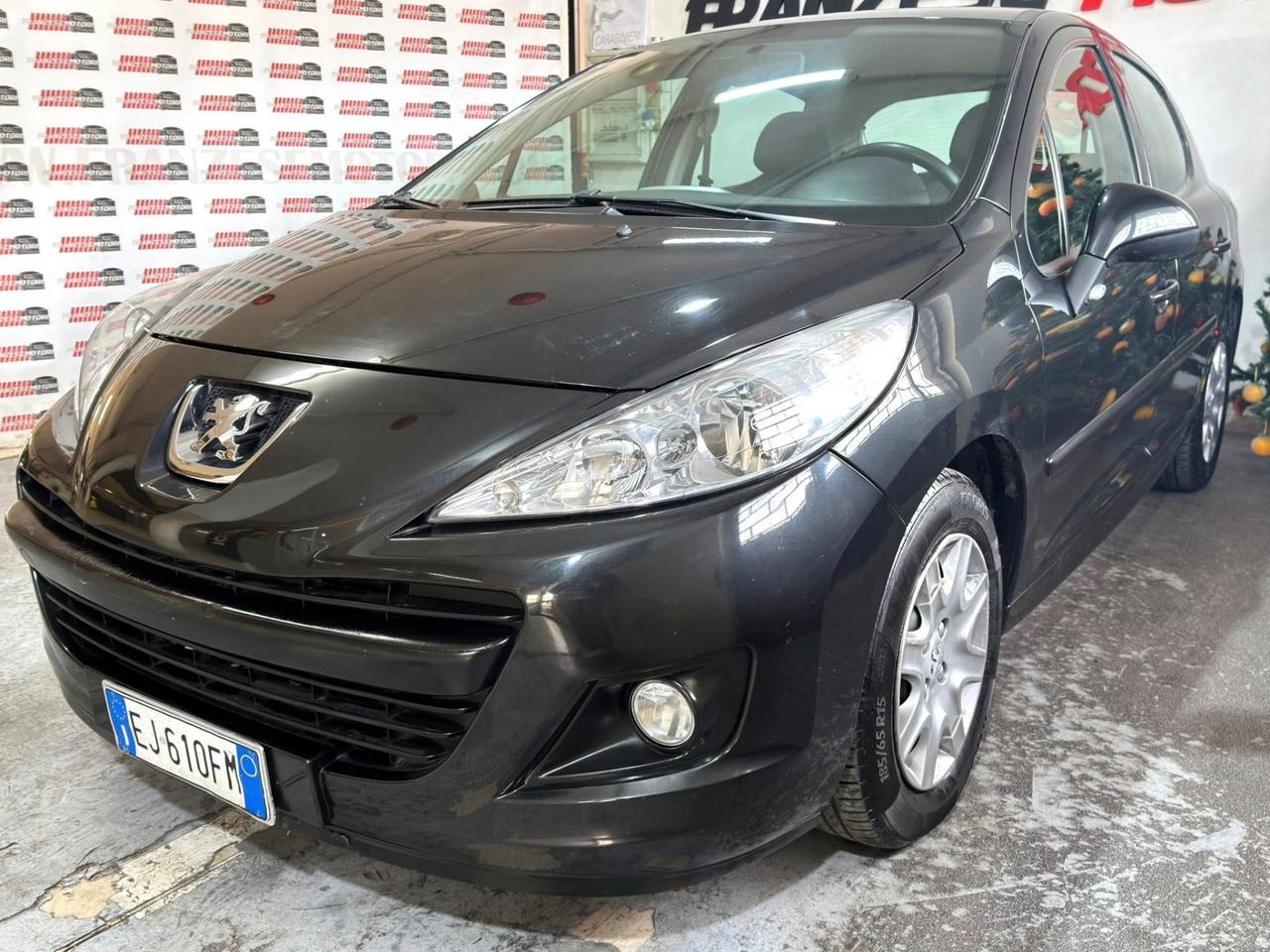Peugeot 207 1.4 HDi 70CV 5p. Allure