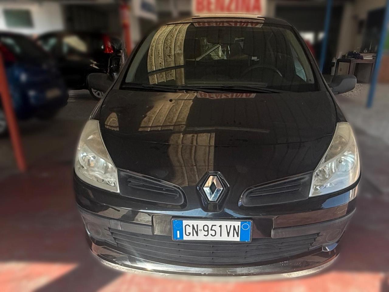 Renault Clio 1.4 16V 3 porte Dynamique