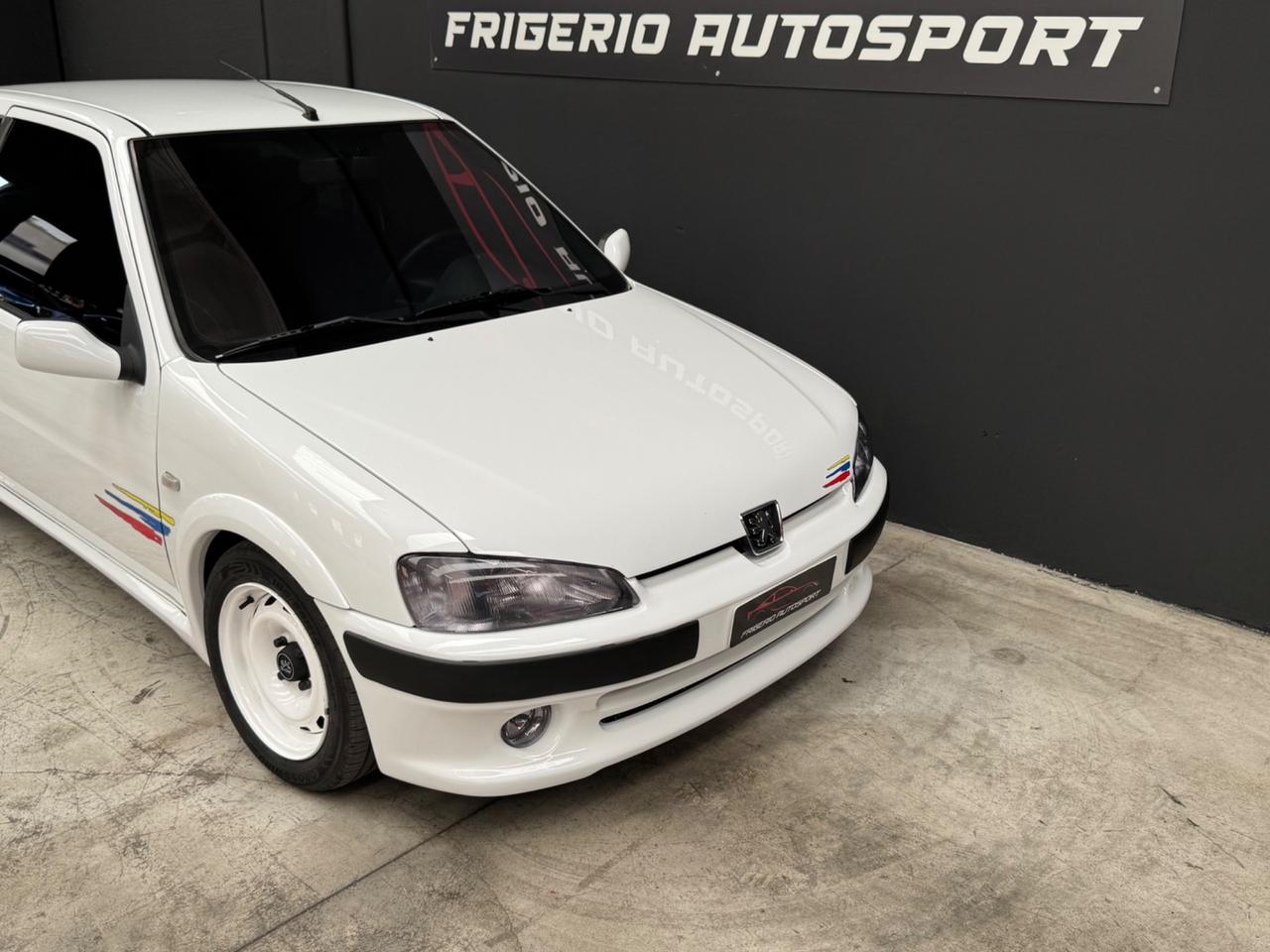 Peugeot 106 1.6i 16V cat 3 porte Rallye