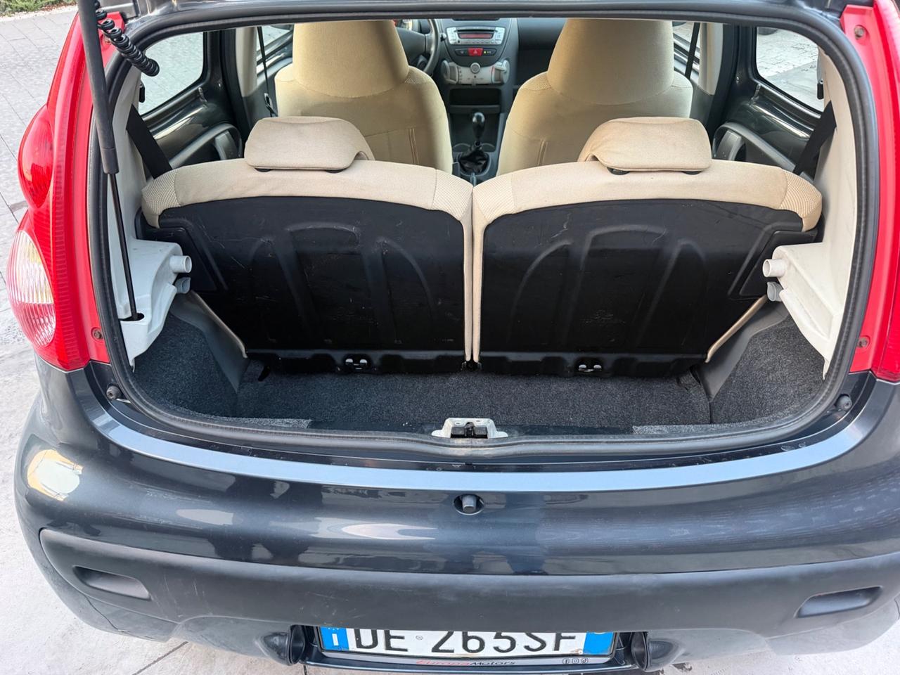 Peugeot 107 1.0 68CV 5p. Plaisir